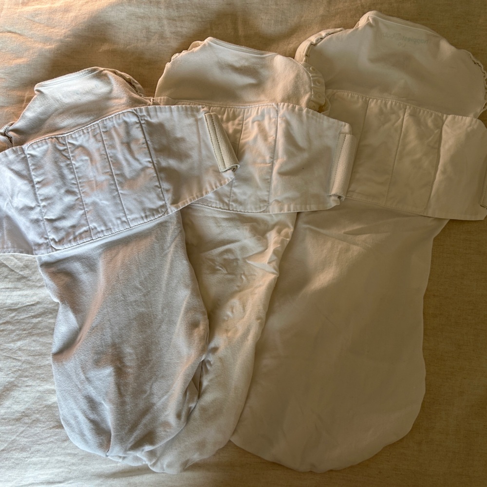 Happiest Baby SNOO Bassinet Accessory Bundle - Picture 3 of 9